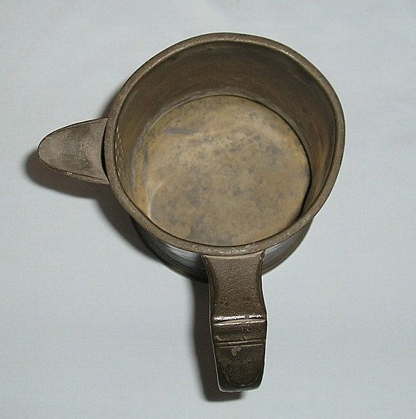 18th Century English Georgian Pewter Quart Tankard with Side-mounted Spout 18th Century English Georgian Pewter Quart Tankard with Side-mounted Spout
