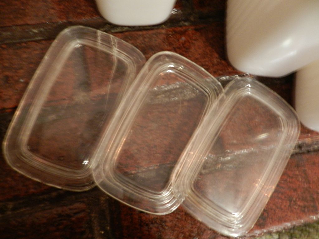 Anchor Hocking 6 piece Tall and Narrow Refrigerator Dishes Anchor Hocking 6 piece Tall and Narrow Refrigerator Dishes