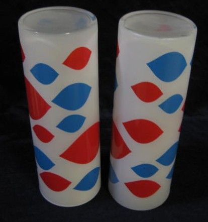 2 Glass Dairy Queen Tumblers 2 Glass Dairy Queen Tumblers
