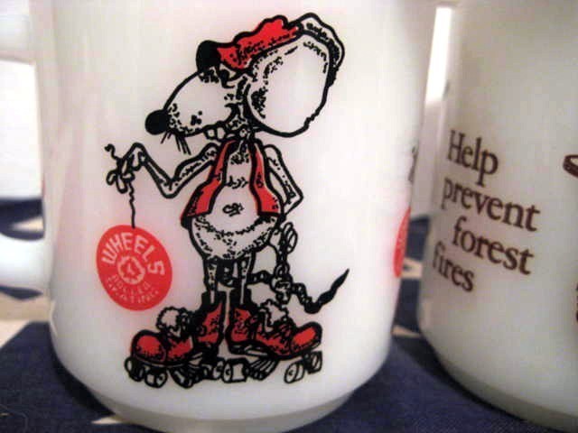 Lot of 5 Character Mugs - Mouse on Roller Skates Mickey Mouse Raggedy Ann Smokey Lot of 5 Character Mugs - Mouse on Roller Skates Mickey Mouse Raggedy Ann Smokey