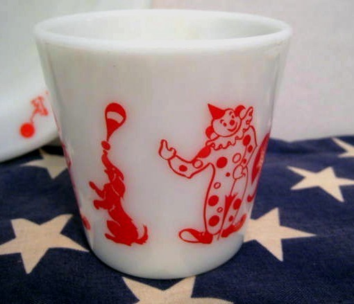 3 Piece Pyrex Circus Set - Plate Bowl Mug 3 Piece Pyrex Circus Set - Plate Bowl Mug