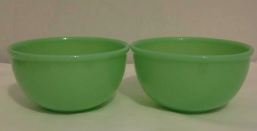 2 Fire King Beaded Rim Jadeite Bowls 2 Fire King Beaded Rim Jadeite Bowls