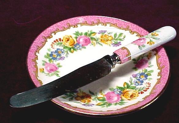 Crown Staffordshire Fine China Butter Pat and Knife Crown Staffordshire Fine China Butter Pat and Knife