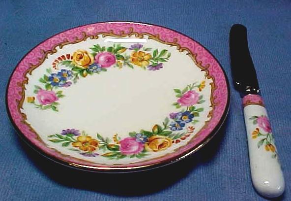 Crown Staffordshire Fine China Butter Pat and Knife Crown Staffordshire Fine China Butter Pat and Knife