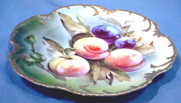 Gorgeous Bavarian Porcelain Fancy Plate with Peaches and Plums Gorgeous Bavarian Porcelain Fancy Plate with Peaches and Plums