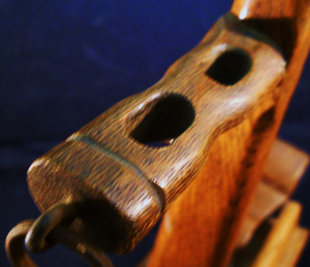 HMS Victory Oak Anchor Shape Pipe Rack HMS Victory Oak Anchor Shape Pipe Rack