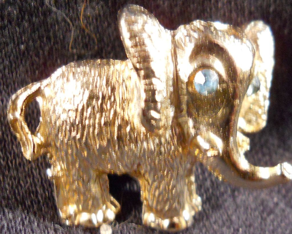 Elephant Pin With Glass Eyes Elephant Pin With Glass Eyes