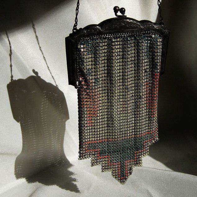 Art Deco Flapper Purse * Whiting & Davis Art Deco Flapper Purse * Whiting & Davis