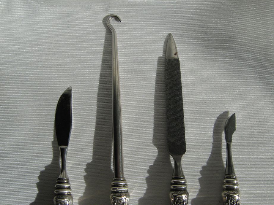 Art Nouveau Sterling Silver Manicure Set * Simons Brothers Art Nouveau Sterling Silver Manicure Set * Simons Brothers