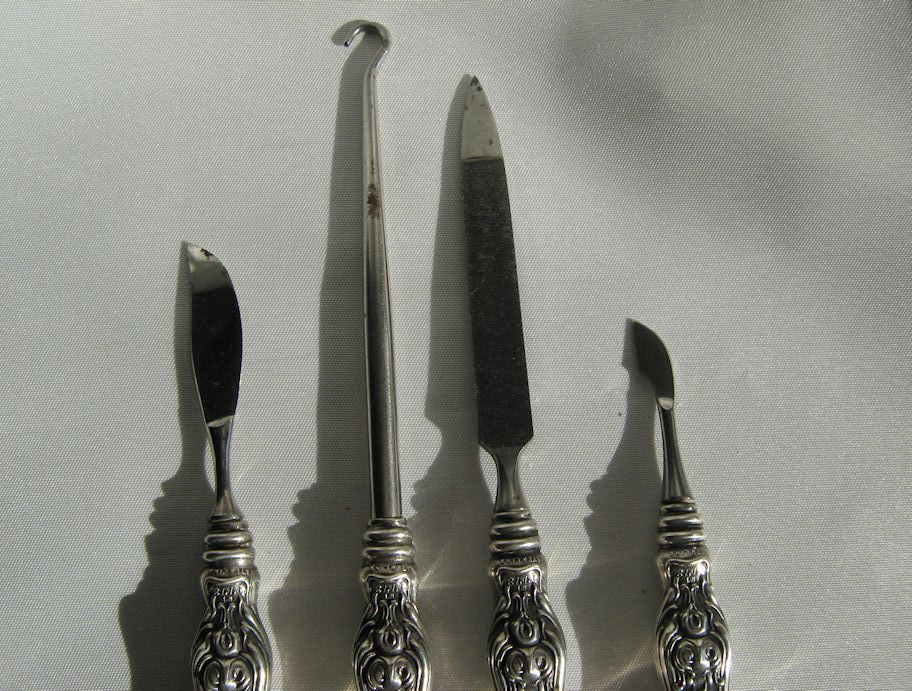 Art Nouveau Sterling Silver Manicure Set * Simons Brothers Art Nouveau Sterling Silver Manicure Set * Simons Brothers