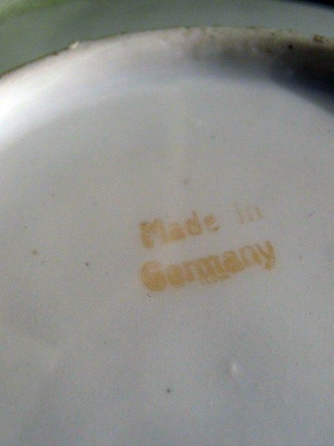 Elegant Porcelain Finger Bowls ** Germany Elegant Porcelain Finger Bowls ** Germany
