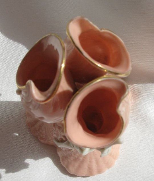 Porcelaine Seashell Triple Vase Porcelaine Seashell Triple Vase