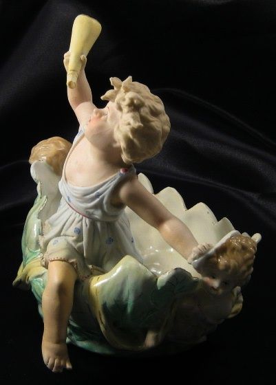 Porcelain Figural Center Piece Bowl Porcelain Figural Center Piece Bowl