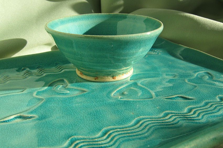 Sushi Incised Plates & Tea Cups Sushi Incised Plates & Tea Cups