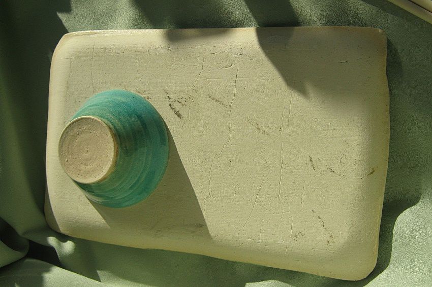 Sushi Incised Plates & Tea Cups Sushi Incised Plates & Tea Cups