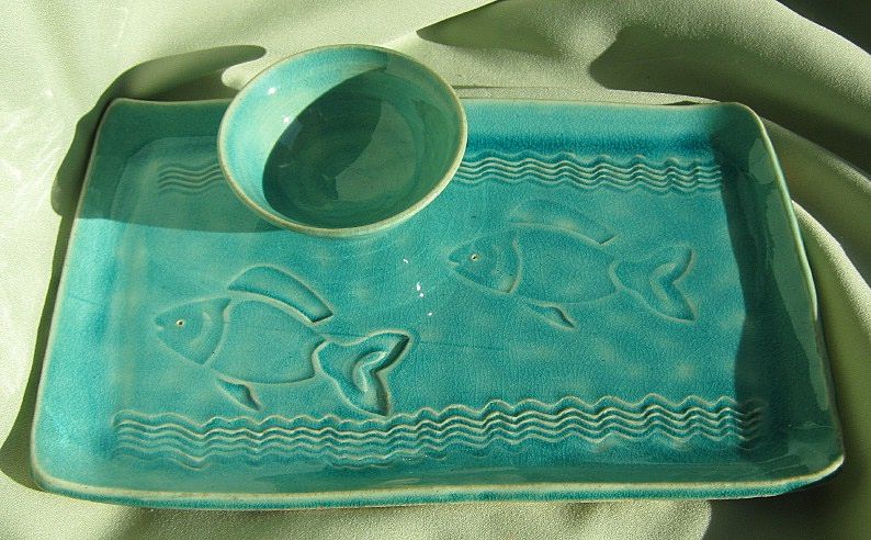 Sushi Incised Plates & Tea Cups Sushi Incised Plates & Tea Cups