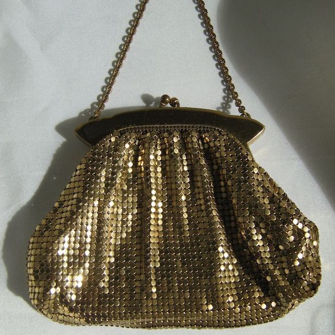 Whiting & Davis Gold Mesh Purse Whiting & Davis Gold Mesh Purse
