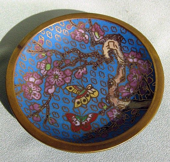 Oriental Cloisonne Enamel Pin Tray Oriental Cloisonne Enamel Pin Tray