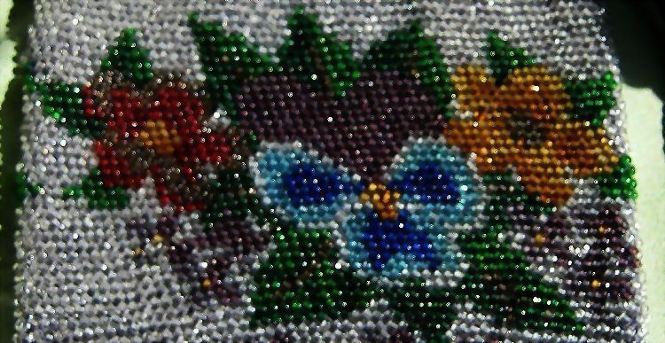 Beaded Drawstring Purse with Tassel Beaded Drawstring Purse with Tassel