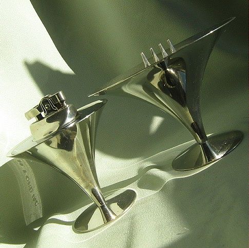 Contemporary Chrome Smoking Set Contemporary Chrome Smoking Set