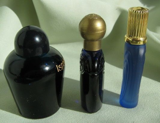 Three Cobalt Miniature Perfume Bottle Blues - Ispahan * Que Viva Escada * Mesmerize Three Cobalt Miniature Perfume Bottle Blues - Ispahan * Que Viva Escada * Mesmerize