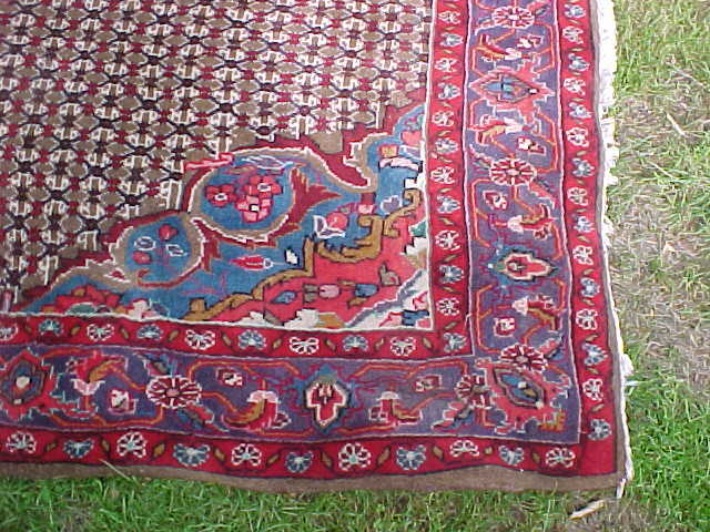 Excellent Quality Iranian Hand Knotted Vintage Thick Rug Excellent Quality Iranian Hand Knotted Vintage Thick Rug