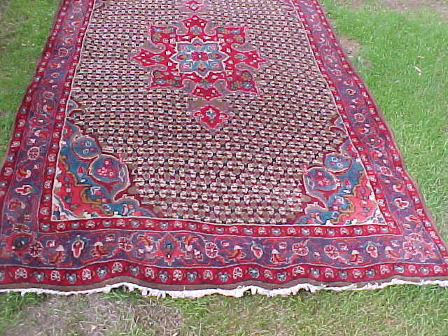 Excellent Quality Iranian Hand Knotted Vintage Thick Rug Excellent Quality Iranian Hand Knotted Vintage Thick Rug