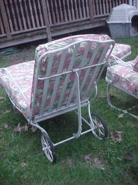 Excellent Vintage Woodard Reupholstered 4 Pc Patio Set Excellent Vintage Woodard Reupholstered 4 Pc Patio Set