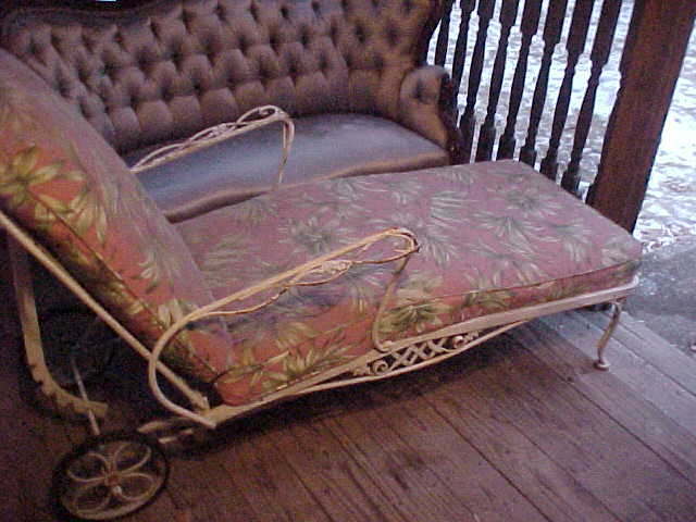 Excellent Vintage Woodard Reupholstered 4 Pc Patio Set Excellent Vintage Woodard Reupholstered 4 Pc Patio Set