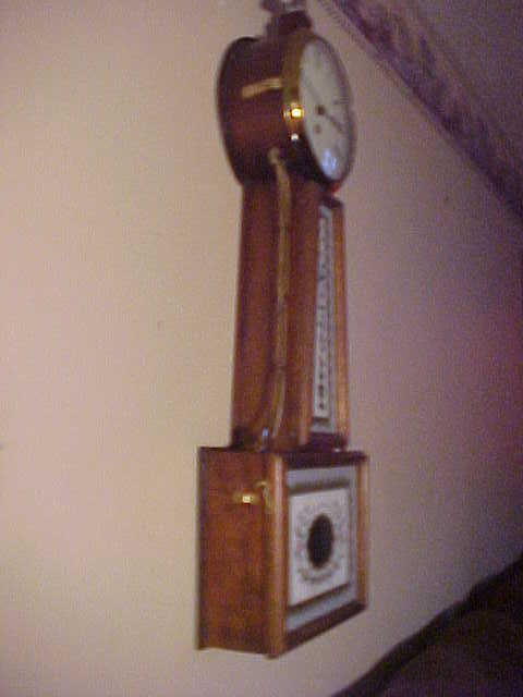 Very Attractive Vintage Copy Banjo Clock Very Attractive Vintage Copy Banjo Clock