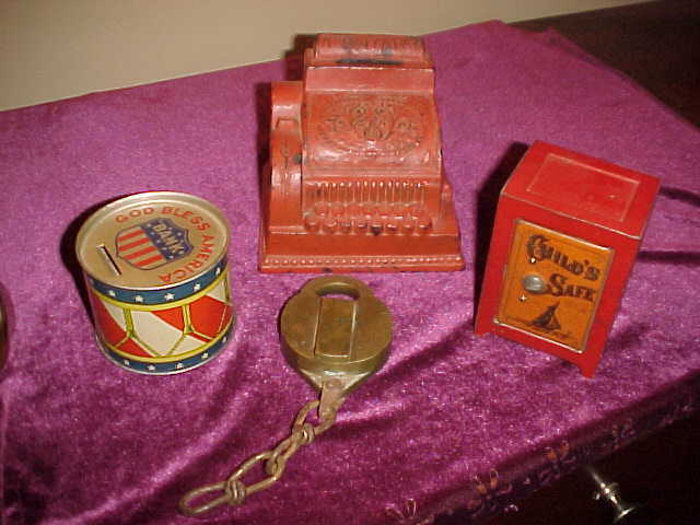 3 Neat Coin Banks and a Old Brass Bohannon NY Padlock 3 Neat Coin Banks and a Old Brass Bohannon NY Padlock