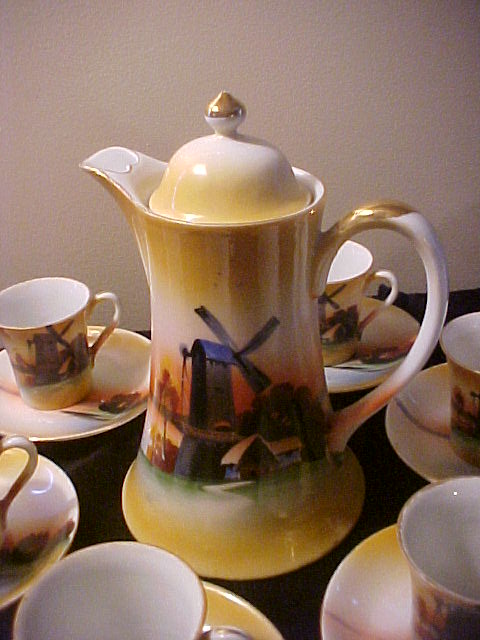 Nice Vintage Chikaramachi Japan Hand Painted Chocolate Set Nice Vintage Chikaramachi Japan Hand Painted Chocolate Set