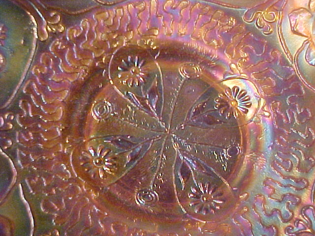 Excellent Fenton Marigold " Dragon & Lotus" 9 Inch Bowl Excellent Fenton Marigold " Dragon & Lotus" 9 Inch Bowl