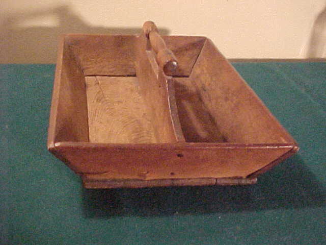 Nice Primitive Knife Carrying Tray or Knife Box Nice Primitive Knife Carrying Tray or Knife Box