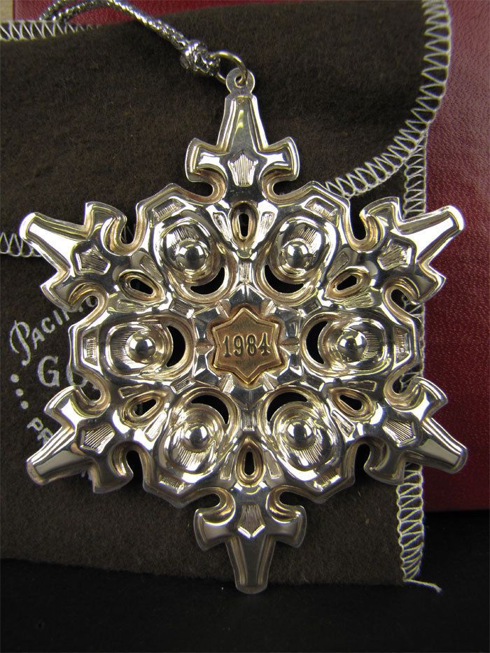 Gorham Sterling Silver with Gold Filled 1984 Year mark Snowflake Ornament/Medallion Gorham Sterling Silver with Gold Filled 1984 Year mark Snowflake Ornament/Medallion
