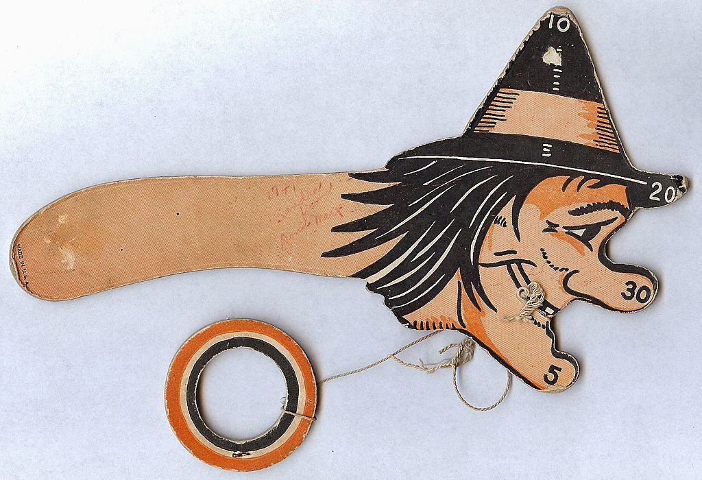 Vintage Hitchy-Witchy Halloween Ring Toss Game Vintage Hitchy-Witchy Halloween Ring Toss Game