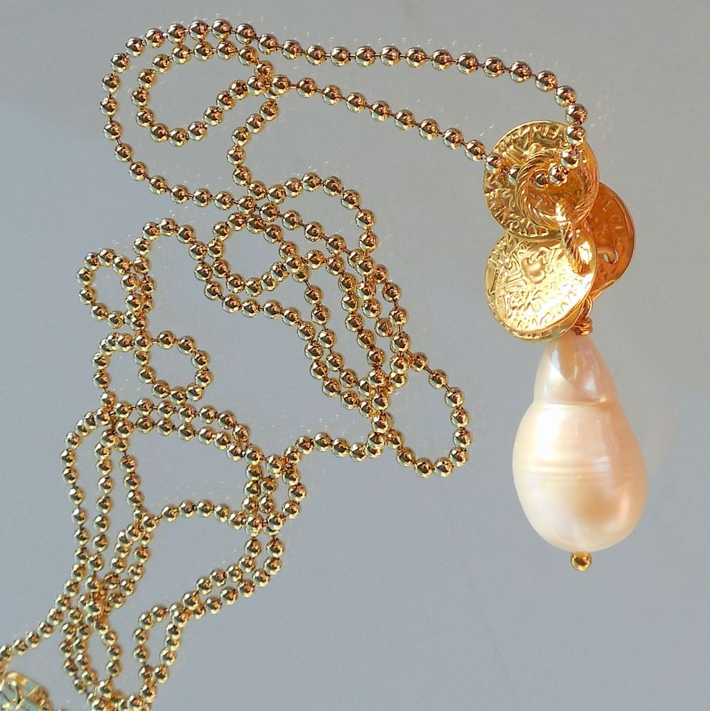 RESERVED -Clearance- Baroque pearl pendant RESERVED -Clearance- Baroque pearl pendant