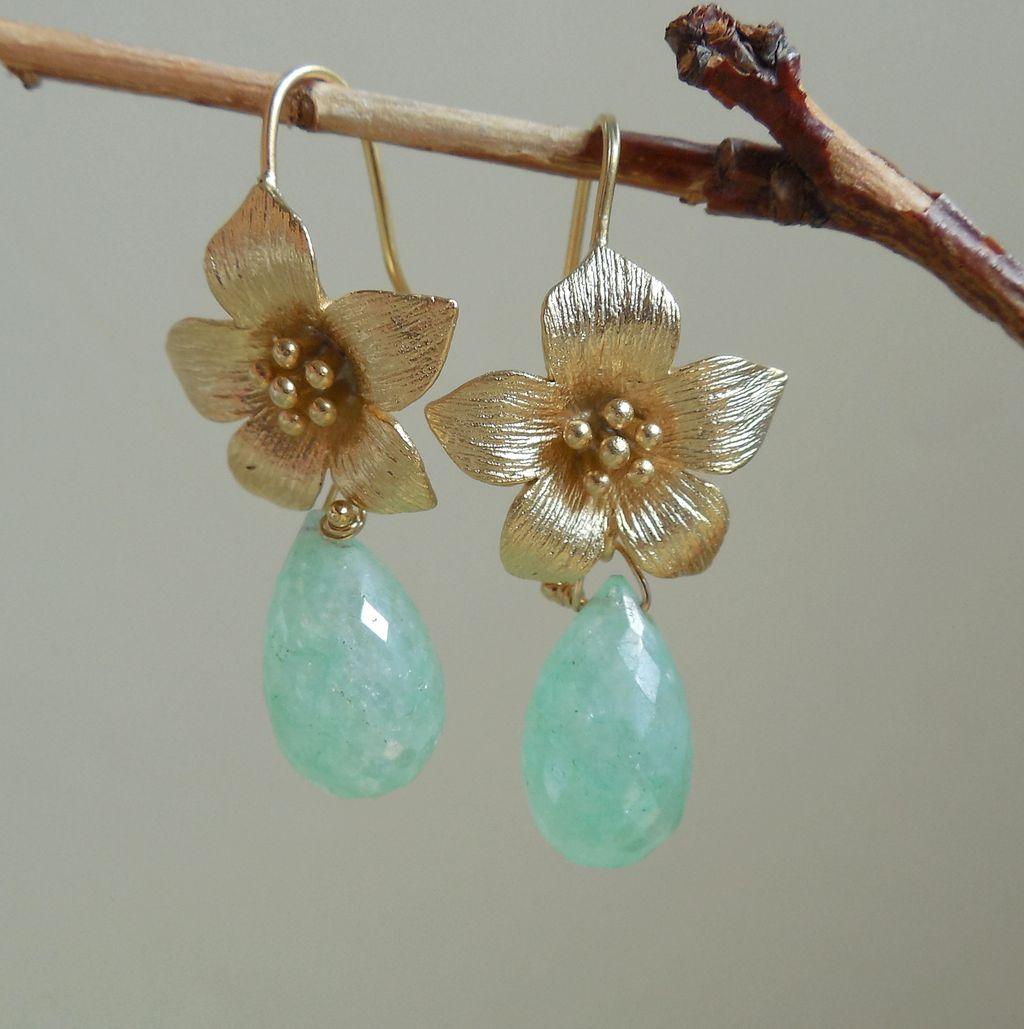 Green Chrysoprase Flower Drop Earrings Green Chrysoprase Flower Drop Earrings