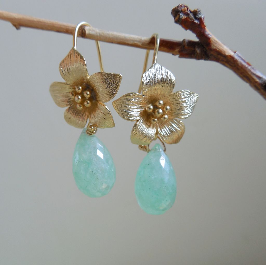 Green Chrysoprase Flower Drop Earrings Green Chrysoprase Flower Drop Earrings