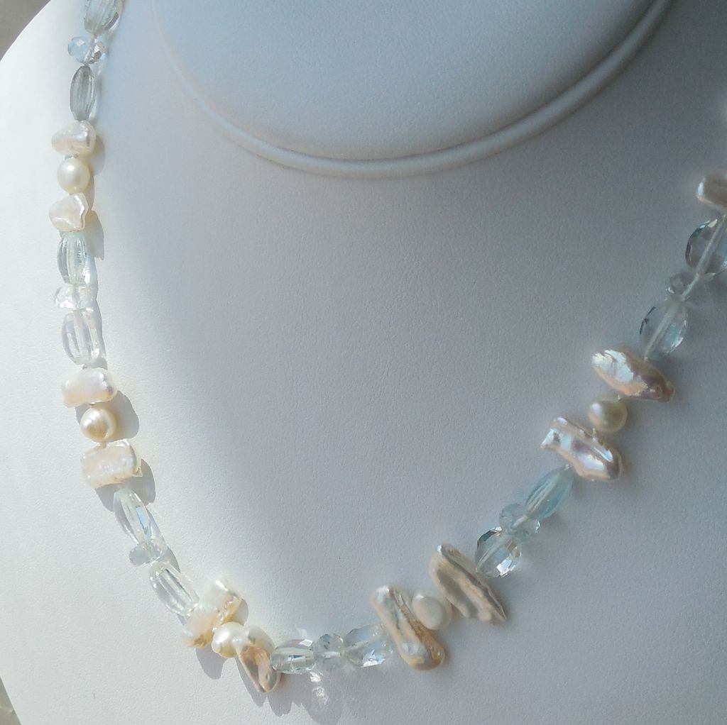 Aquamarine, Freshwater Cultured Pearls Hand Knotted Necklace Aquamarine, Freshwater Cultured Pearls Hand Knotted Necklace
