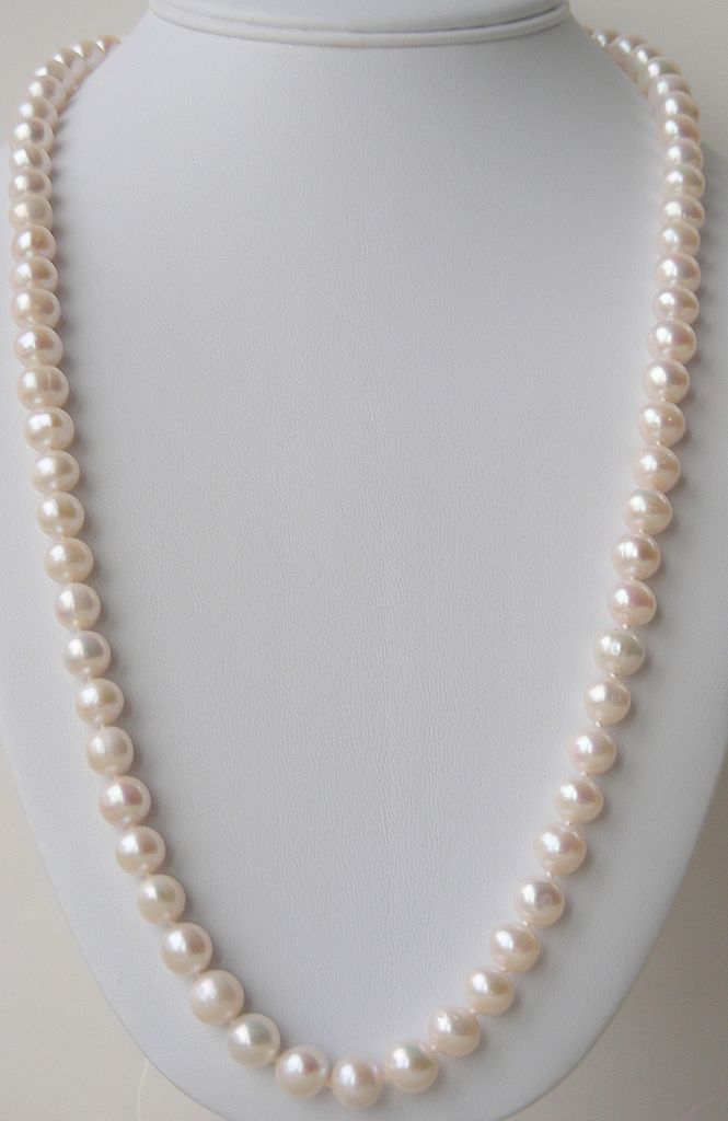 27" Long Matinee Pearl Necklace Hand Knotted White Classic 27" Long Matinee Pearl Necklace Hand Knotted White Classic