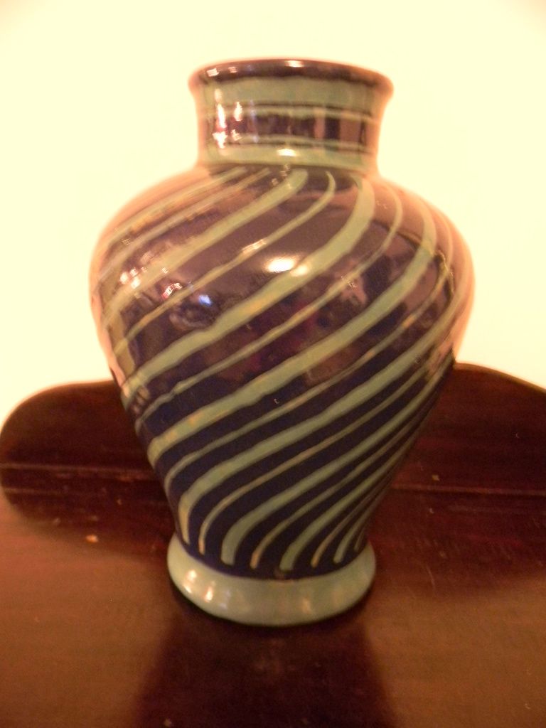 12" . Signed . M L C . 1935 Art Studio Pottery 12" . Signed . M L C . 1935 Art Studio Pottery