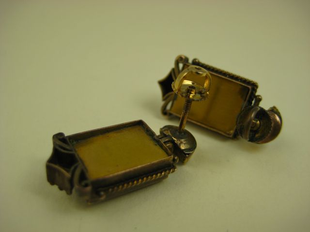 Antique 15 Kt Etruscan Gold Micro Mosaic Ring & Earrings ~ Birds In Flight Antique 15 Kt Etruscan Gold Micro Mosaic Ring & Earrings ~ Birds In Flight
