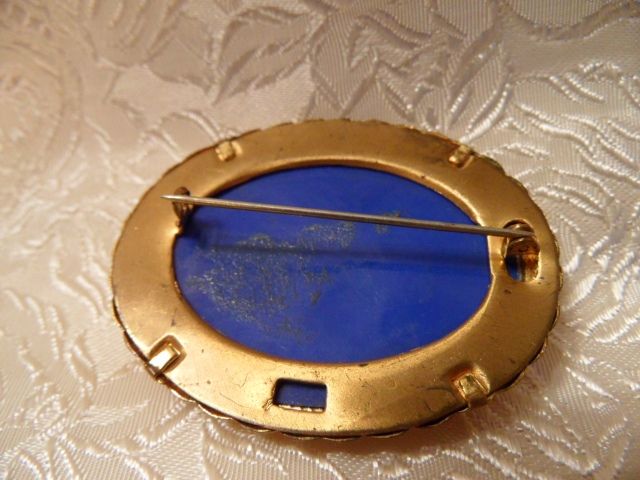 Vintage Depose Celluloid Carved Silhouette Brooch with Cobalt Blue Vintage Depose Celluloid Carved Silhouette Brooch with Cobalt Blue