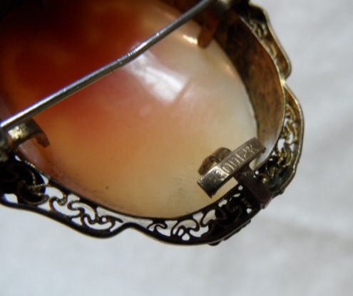 Elegant Filagree Shell Carved 3 Graces 12K Cameo Brooch~Pendant Elegant Filagree Shell Carved 3 Graces 12K Cameo Brooch~Pendant
