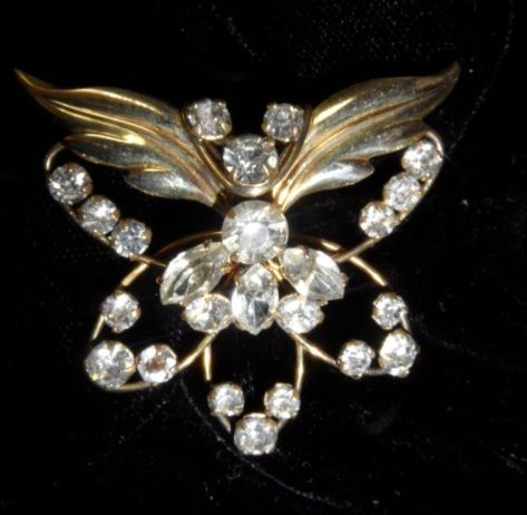 1/20-12K GF 1950's Butterfly Rhinestone Brooch 1/20-12K GF 1950's Butterfly Rhinestone Brooch