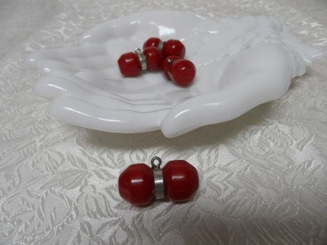 4 Large Cherry Red Bakelite Chunky Buttons 4 Large Cherry Red Bakelite Chunky Buttons