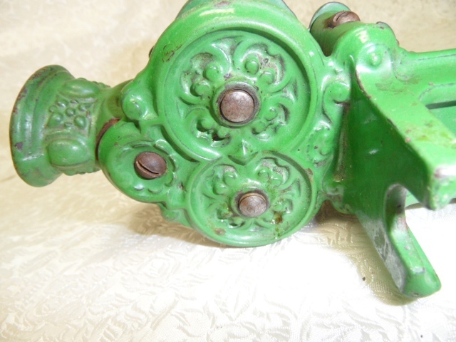 Antique German Circa 1900 Cast Iron Green Paint Green Bean Cutter Slicer Antique German Circa 1900 Cast Iron Green Paint Green Bean Cutter Slicer