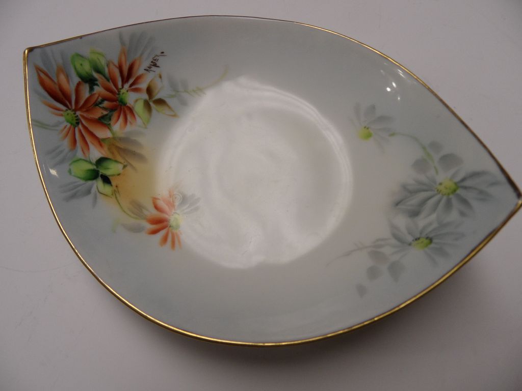 50% OFF Vintage Signed Bavaria Bon Bon Dish-Orange Daisies 50% OFF Vintage Signed Bavaria Bon Bon Dish-Orange Daisies