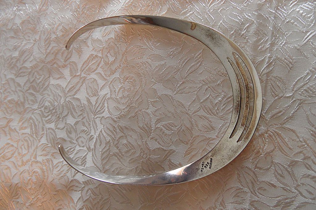 Estate Solid Sterling Silver Signed Choker Necklace Estate Solid Sterling Silver Signed Choker Necklace